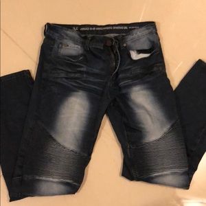 VERSACE 19.69 ABBIGLIAMENTO SPORTIVO
Men’s Jeans